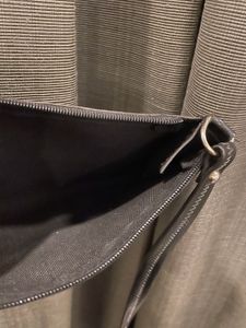 Chic Black Croc Embossed sling Bag