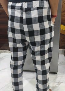 Checked Cotton Pajama