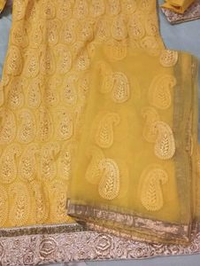 chicken kari kurti and dupatta
