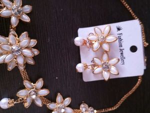 Floral Jewellery Set