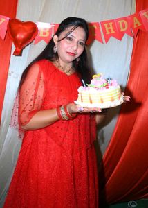 party gaun totly nu h