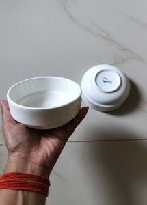 Set of 2 White Ceramic Bowls