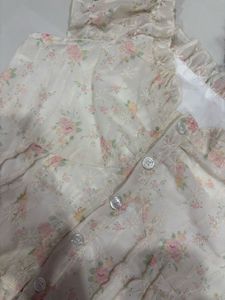 SAVANA Cute Floral Top