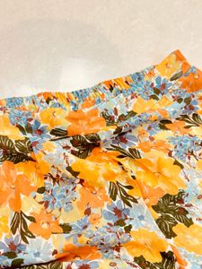 FLASH SALE‼️ Floral Print Coord Set - Size L to XL