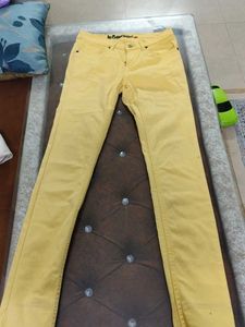 Yellow Skinny Jeans