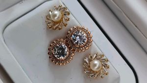 Elegant Pearl &amp; Crystal Stud Earrings