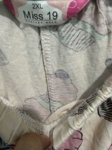 Cute Cupcake Print night suit