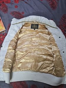 Off White Half Jacket With Pockets