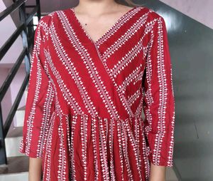 MATERNITY/FEEDING DRESS