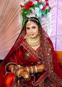Stunning maroon Bridal Lehenga with double dupatta