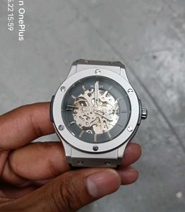 Hublot automatic and analog watch new watc