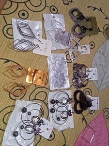 11 Assorted Fashion Earrings Collection