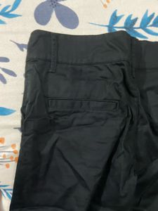 Honey by Pantaloons Black Capri