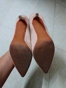 SALE!!! Cream Pencil Heels Formal