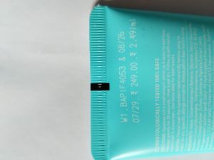 Dot &amp; Key Barrier Repair Face Wash&amp; moisturiser