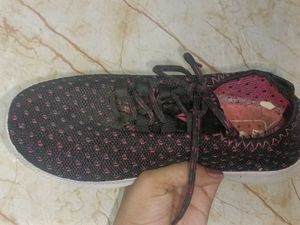 Stylish Women's Sneakers