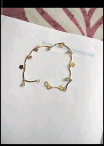 228. woman charm bracelet