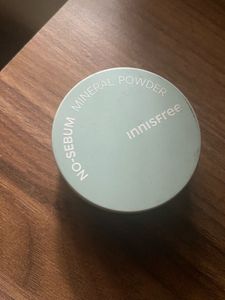 Innisfree No-Sebum Mineral Powder
