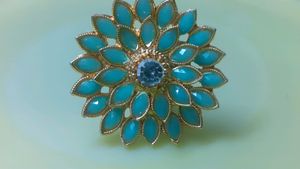 🆕️🆕️ Floral Stone Ring