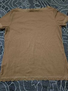 Korean Lace Ribbed Top 🤎