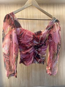 Chic Floral Ruched Puff Sleeve Top
