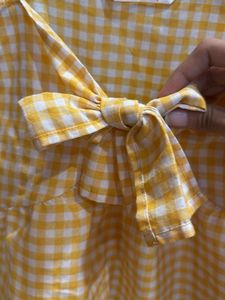 Yellow  Top 🔆🍋