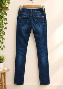 "ONLY" Dark Wash Denim Jeans