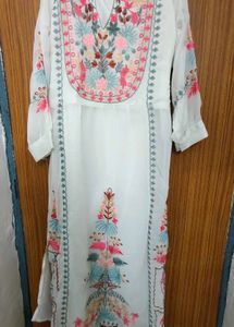 Elegant Embroidered Kurta Set
