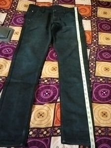 Stylish Dark Wash Jeans