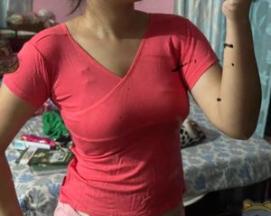cute tops in pink shade