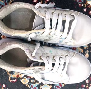 Stylish Marble Print Sneakers