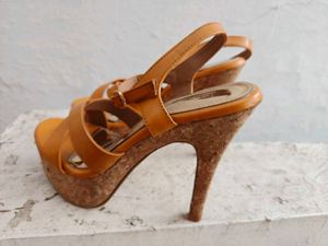 Inc 5 New UK 4 Stylish Tan Cork Platform Heels