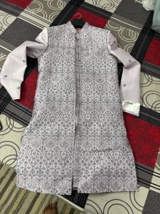 Elegant Embroidered Kurta