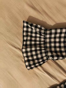 Classic Gingham Checkered Top
