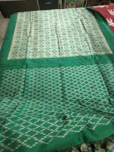 Beautiful Green &amp; Beige Ikat woven silk saree
