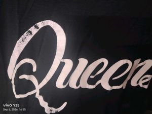 dark Black "Queens" Graphic T-Shirt /top /dress