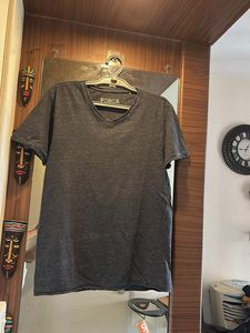 Forca V-Neck T-Shirt - Casual Style