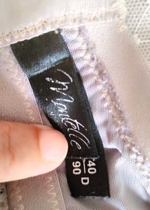 very beautiful and comfortable full coverage bra &amp;