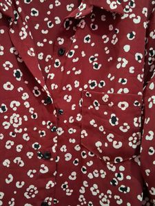 Maroon Floral Print Y2K Shirt🌸