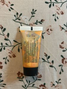 SUGAR Tan Ban 4% Niacinamide Sunscreen Light Gel
