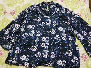 Floral Print Long Sleeve Top