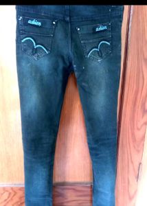 Stylish Blue Denim Jeans