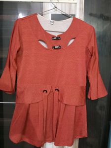 Stylish Women's Top with Quarter Sleeves
