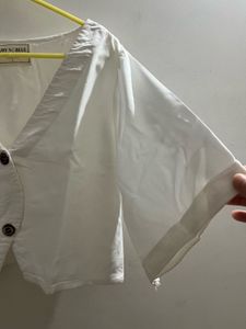 Stylish White V-Neck Button-Up Top
