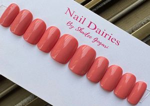 Coral Press-On Nails