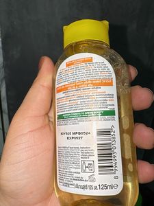Garnier Micellar Cleansing Water Vitamin C