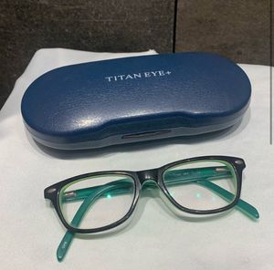 Titan Eye+ Eyeglasses with Case