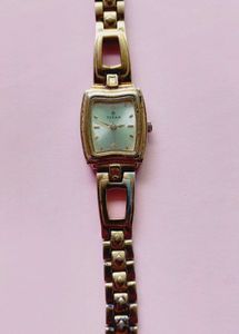 Titan women's watch | gold | vintage