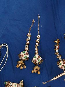 Exquisite Indian Bridal Jewellery Set