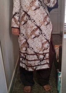 Stylish Printed Kurta Set
